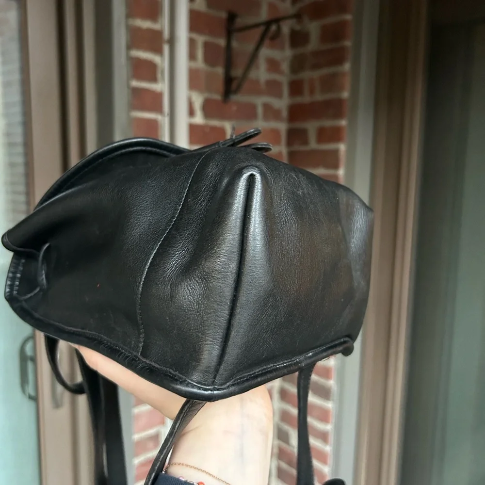 Vintage coach small daypack backpack style 9960 black leather retro y2k turnlock - Picture 5 of 12